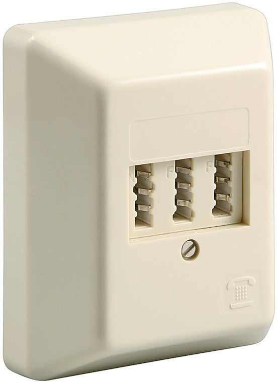 3x TAE-NFF surface-mounted box